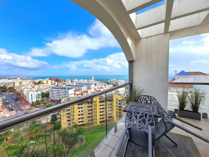 Image No.8-Appartement de 2 chambres à vendre à Estepona