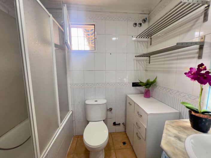 Image No.9-4 Bed Bungalow for sale