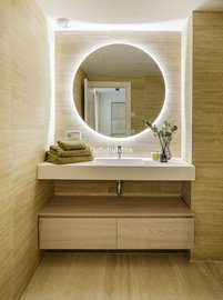 10-bb915d1cb19341576dcdc994b81ab9c5