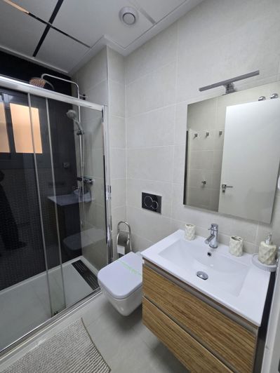 Image No.17-2 Bed Apartment for sale