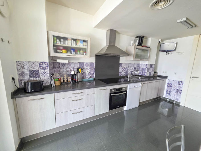 Image No.5-3 Bed Apartment for sale