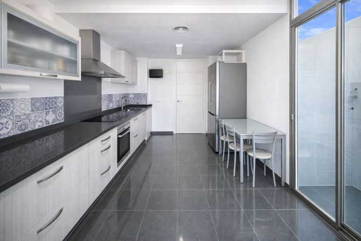 Image No.7-3 Bed Apartment for sale