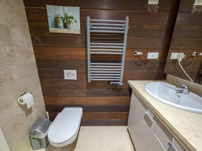 Image No.9-3 Bed Apartment for sale