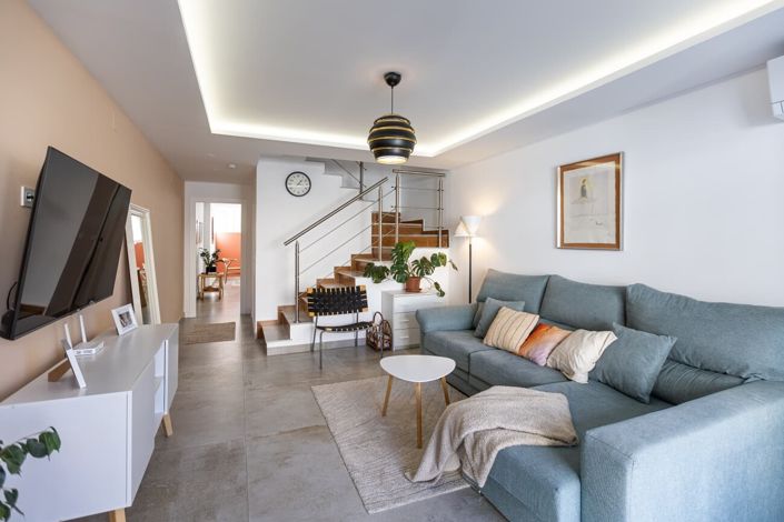 Image No.2-3 Bed Townhouse for sale