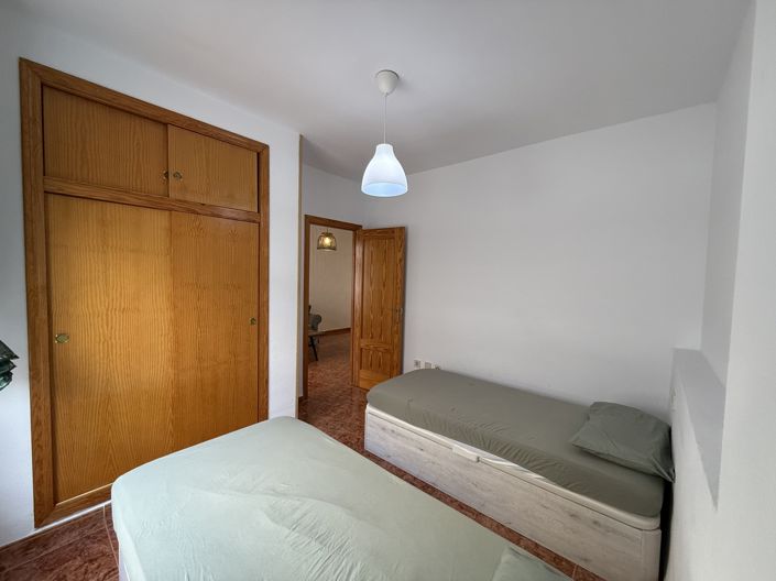 Image No.9-2 Bed Apartment for sale