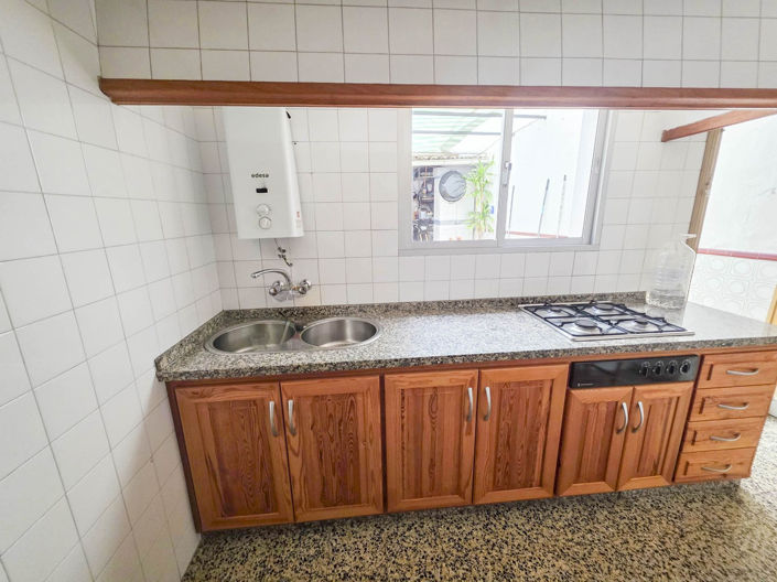 Image No.9-5 Bed Townhouse for sale