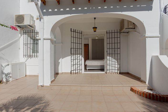 Image No.22-3 Bed Villa for sale