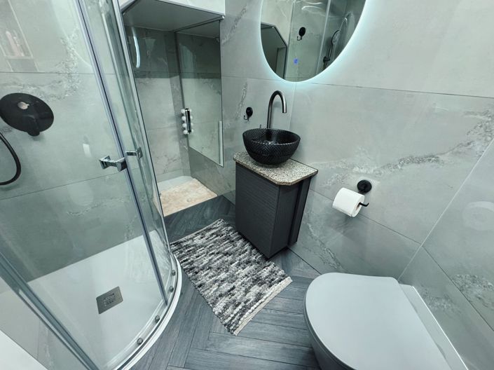 Image No.18-3 Bed Townhouse for sale