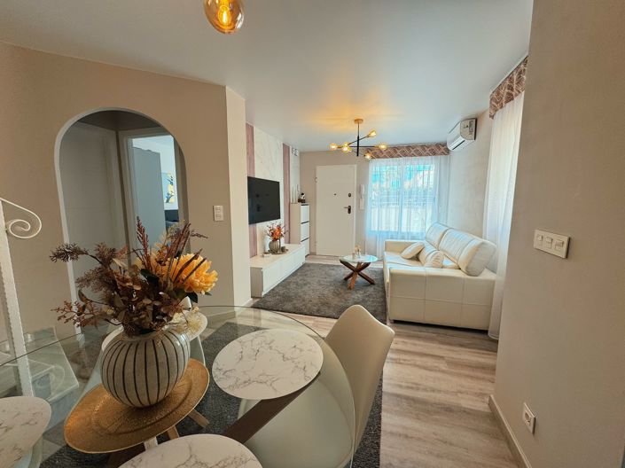 Image No.5-3 Bed Townhouse for sale