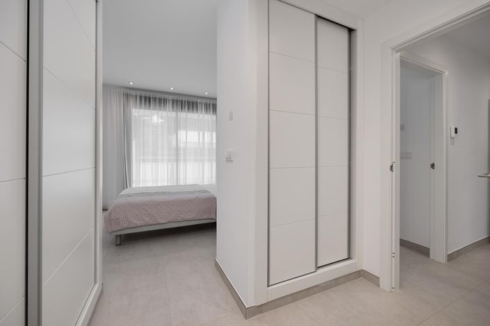 Image No.18-3 Bed Villa for sale