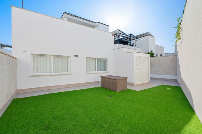 Image No.29-3 Bed Villa for sale