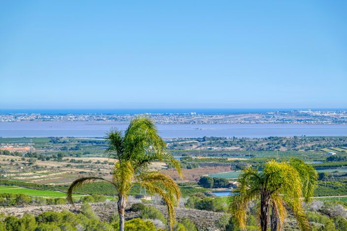 Image No.34-3 Bed Villa for sale