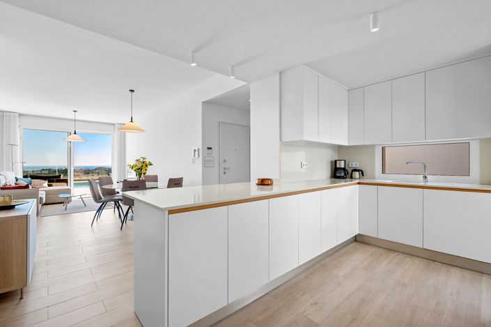 Image No.7-3 Bed Villa for sale