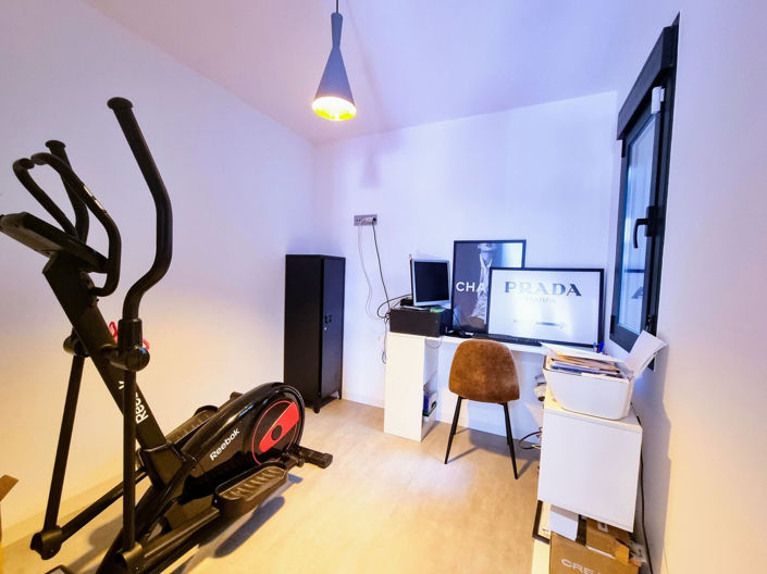 Image No.19-3 Bed House for sale