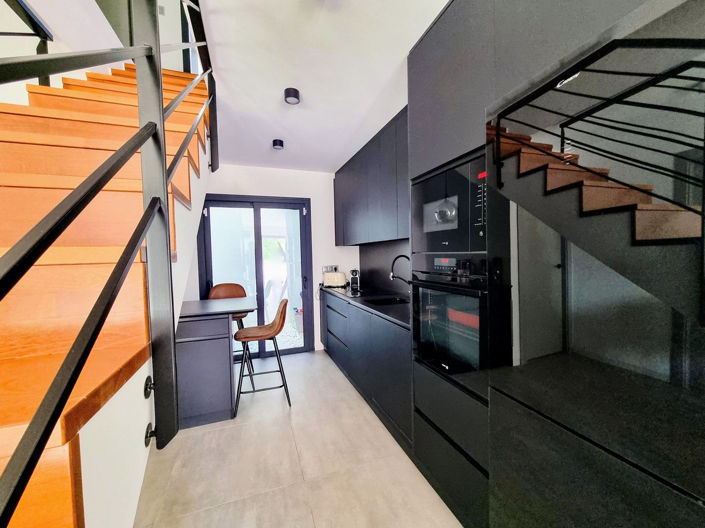 Image No.5-3 Bed House for sale