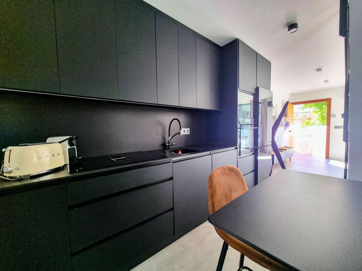 Image No.7-3 Bed House for sale