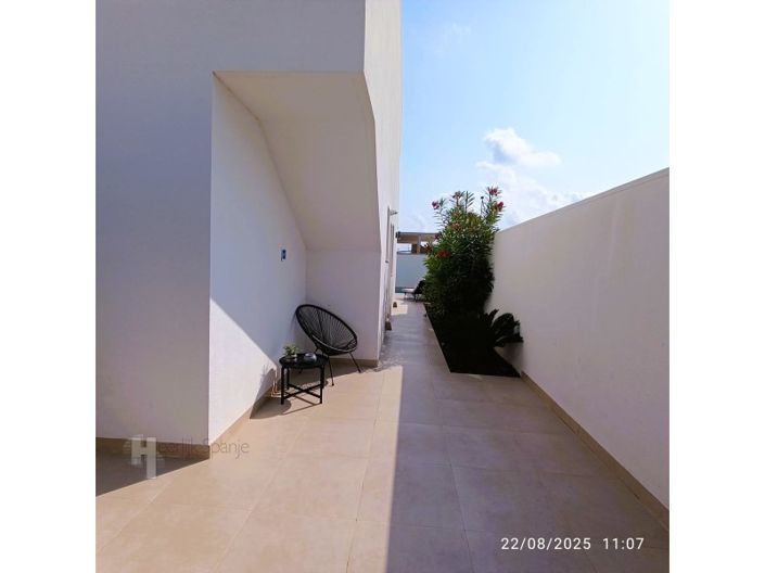 Image No.4-3 Bed Villa for sale