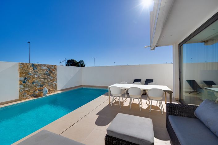 Image No.7-3 Bed Villa for sale