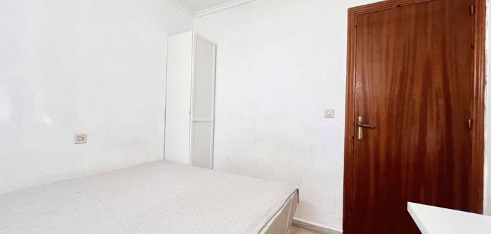 Image No.31-3 Bed Townhouse for sale