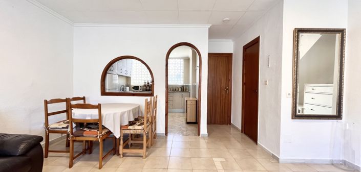 Image No.50-3 Bed Townhouse for sale