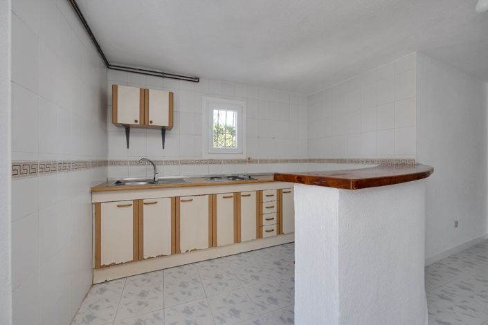 Image No.17-3 Bed Villa for sale