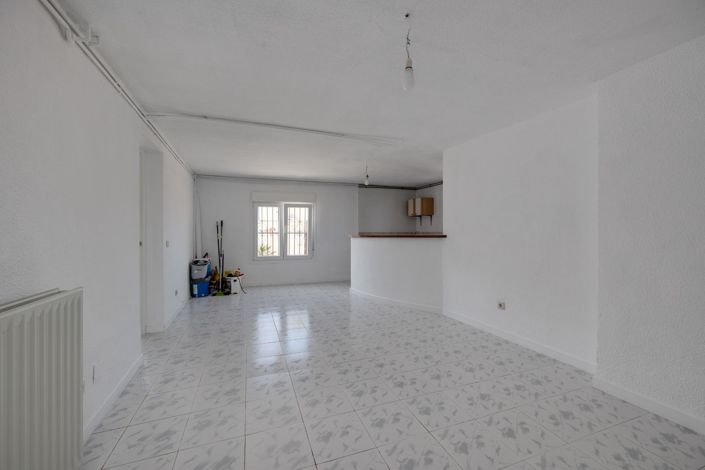 Image No.19-3 Bed Villa for sale