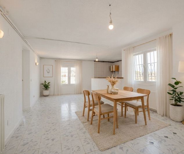 Image No.20-3 Bed Property for sale