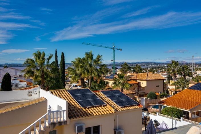 Image No.31-3 Bed House for sale