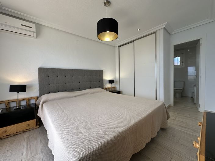 Image No.16-3 Bed Apartment for sale