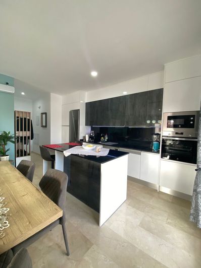 Image No.5-3 Bed Apartment for sale