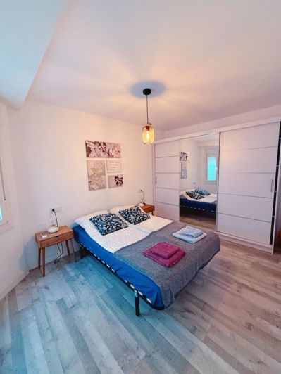 Image No.12-2 Bed House for sale