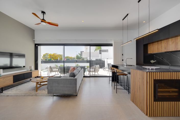 Image No.22-3 Bed Bungalow for sale