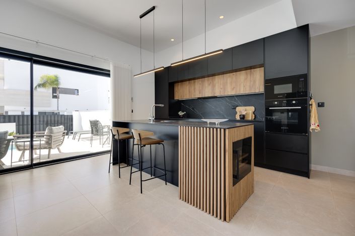 Image No.26-3 Bed Bungalow for sale