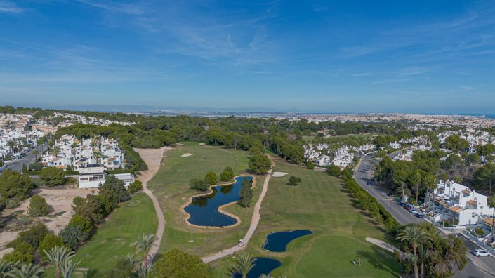 Image No.25-2 Bed Apartment for sale