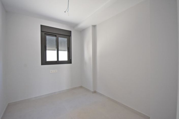 Image No.31-3 Bed Bungalow for sale
