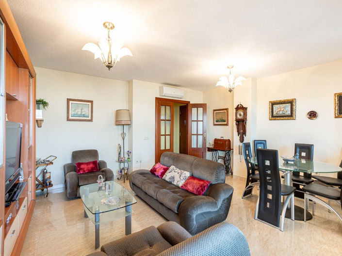 Image No.11-3 Bed Apartment for sale