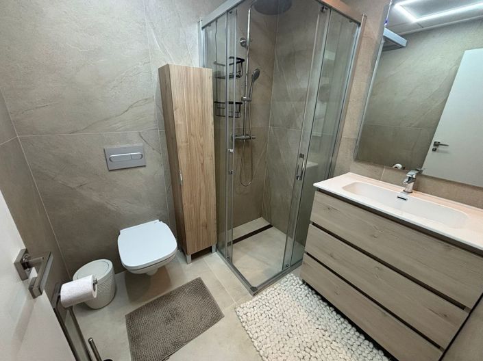 Image No.13-4 Bed Villa for sale