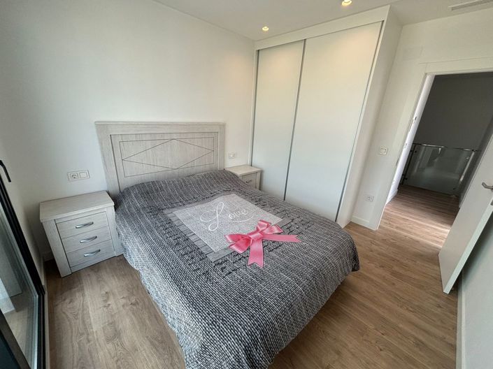 Image No.33-4 Bed Villa for sale