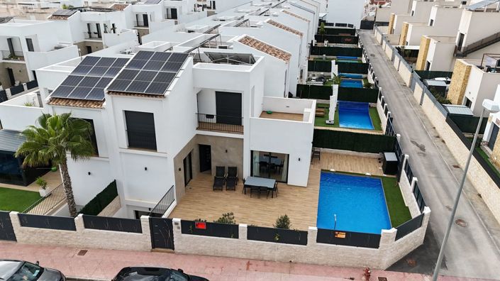 Image No.43-4 Bed Villa for sale