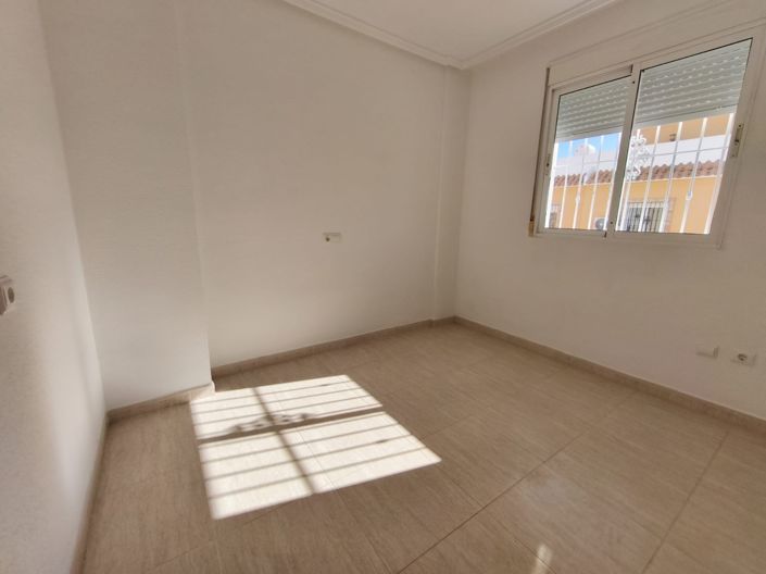 Image No.11-3 Bed Quad for sale