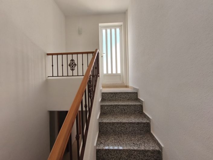 Image No.22-3 Bed Quad for sale
