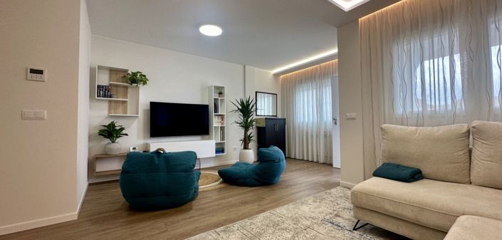 Image No.10-3 Bed Townhouse for sale