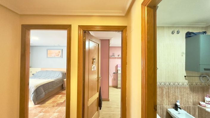 Image No.33-4 Bed Apartment for sale