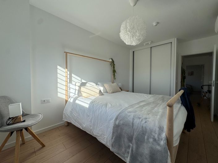 Image No.5-2 Bed Apartment for sale