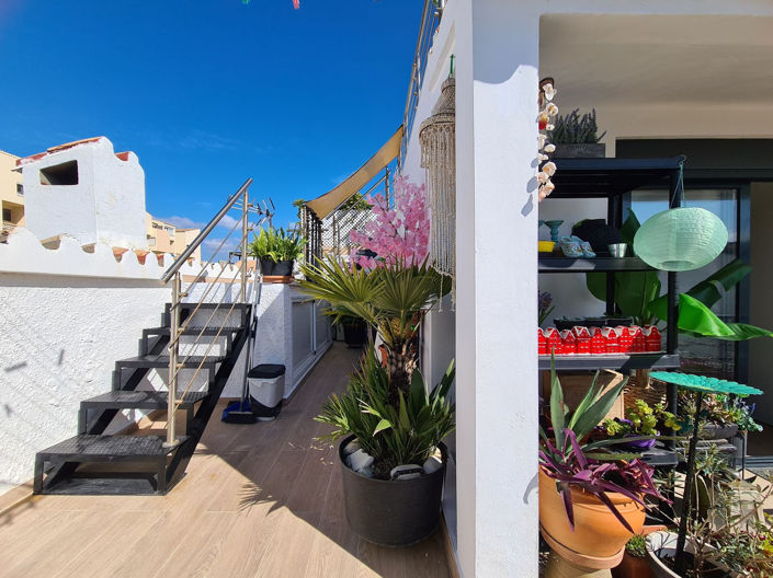 Image No.8-3 Bed House for sale