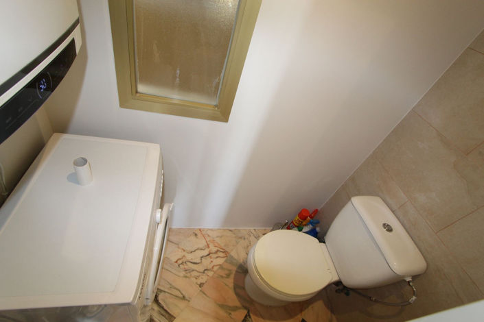 Image No.16-1 Bed House for sale