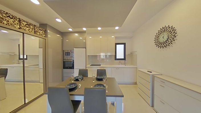 Image No.10-2 Bed Apartment for sale