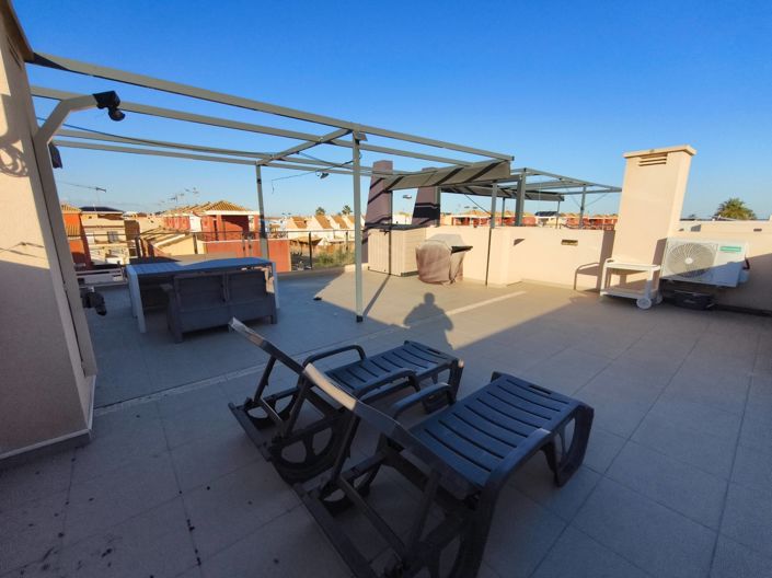 Image No.30-2 Bed Apartment for sale