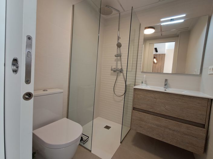 Image No.13-2 Bed Apartment for sale