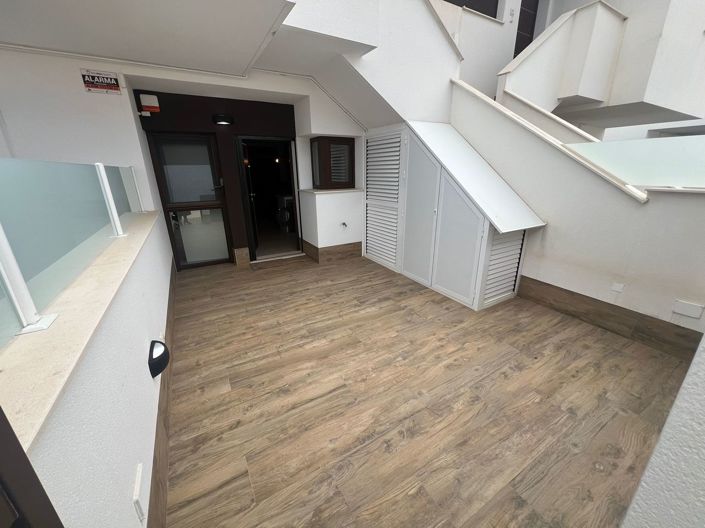 Image No.7-2 Bed Apartment for sale